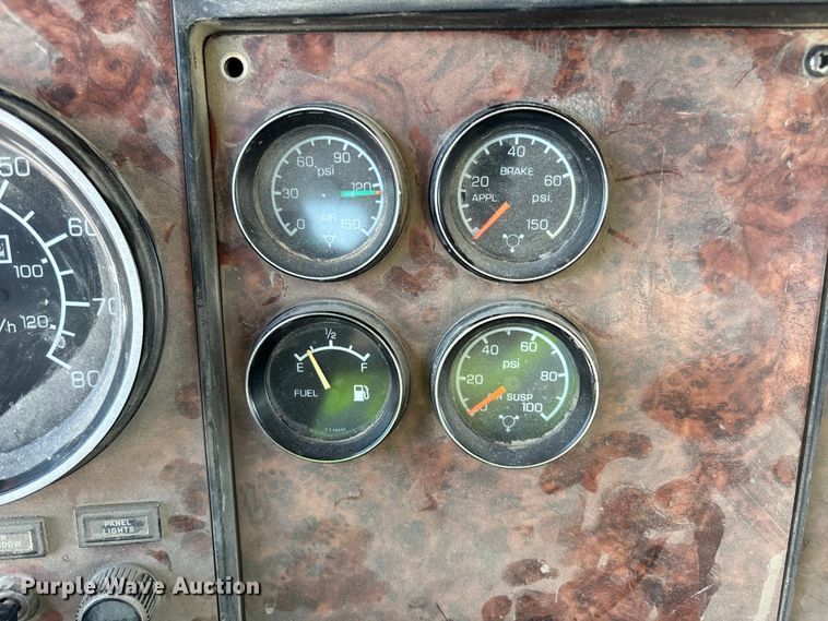 image for item DN6637 2003 Kenworth W900 ready mix truck