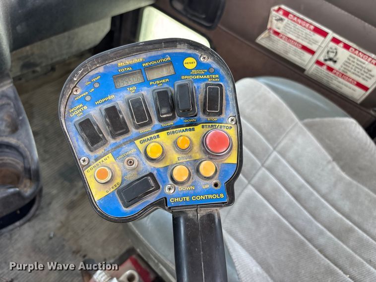 image for item DN6637 2003 Kenworth W900 ready mix truck