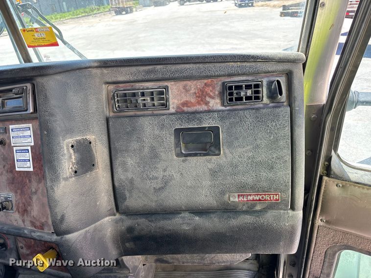 image for item DN6637 2003 Kenworth W900 ready mix truck