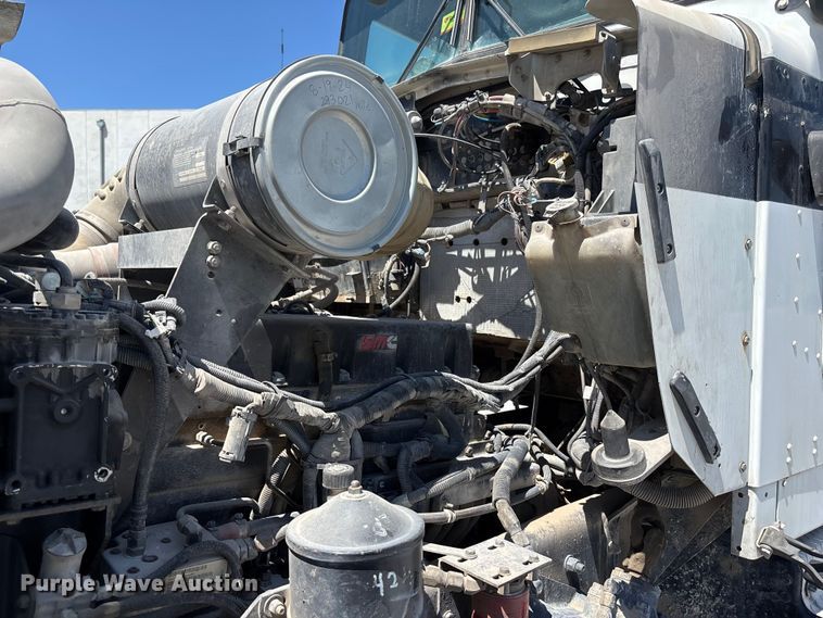 image for item DN6637 2003 Kenworth W900 ready mix truck