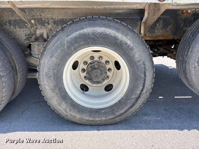 image for item DN6637 2003 Kenworth W900 ready mix truck