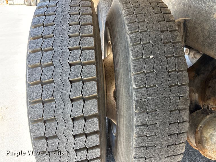 image for item DN6637 2003 Kenworth W900 ready mix truck