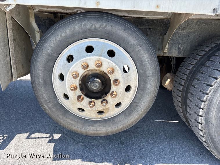 image for item DN6637 2003 Kenworth W900 ready mix truck