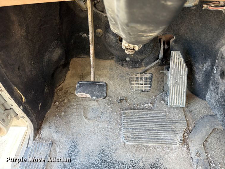 image for item DN6638 2004 Mack Granite CV713 ready mix truck