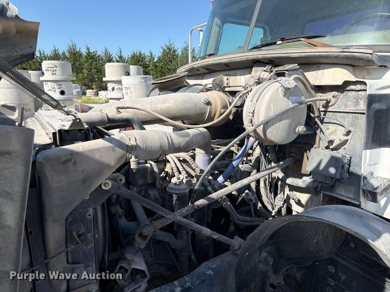 image for item DN6638 2004 Mack Granite CV713 ready mix truck