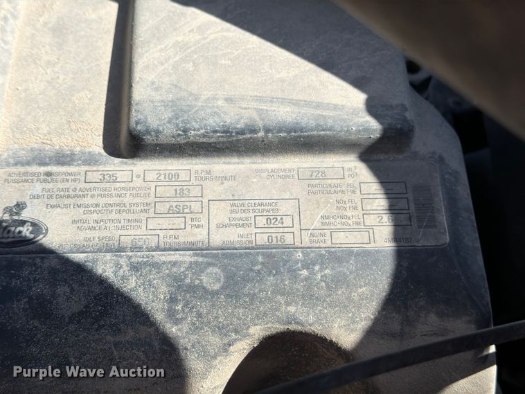 image for item DN6638 2004 Mack Granite CV713 ready mix truck