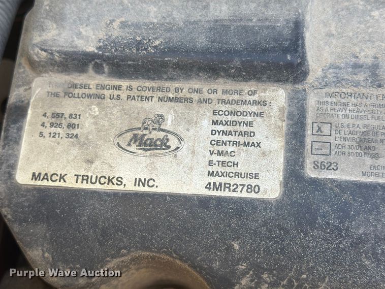 image for item DN6638 2004 Mack Granite CV713 ready mix truck