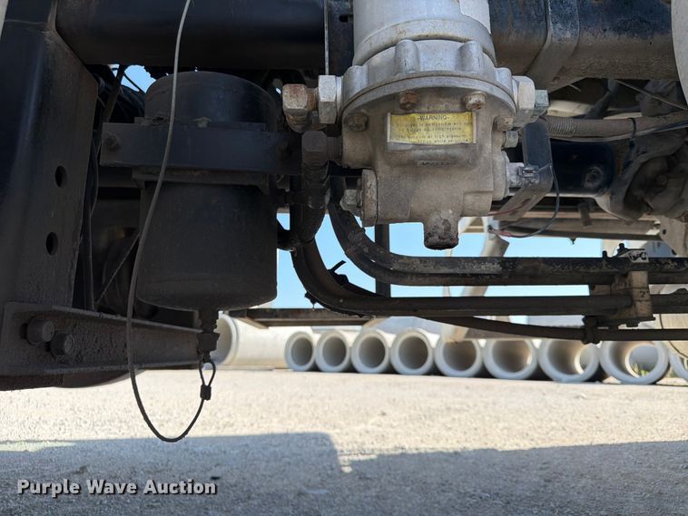 image for item DN6638 2004 Mack Granite CV713 ready mix truck