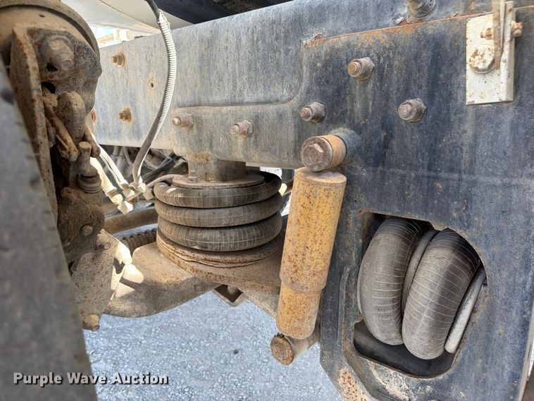 image for item DN6638 2004 Mack Granite CV713 ready mix truck