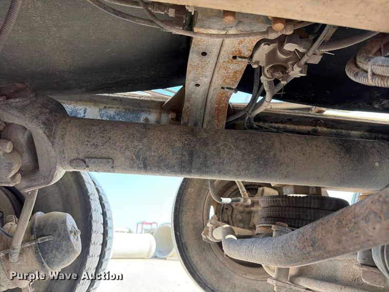 image for item DN6638 2004 Mack Granite CV713 ready mix truck