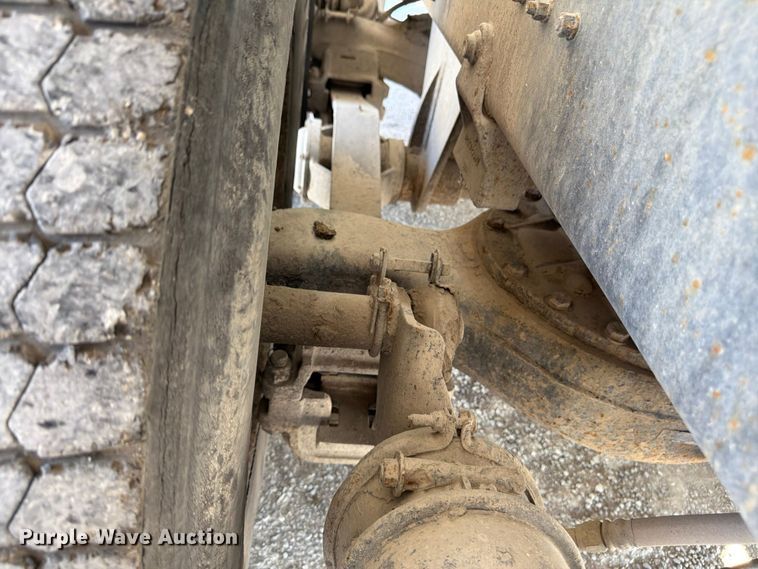 image for item DN6638 2004 Mack Granite CV713 ready mix truck