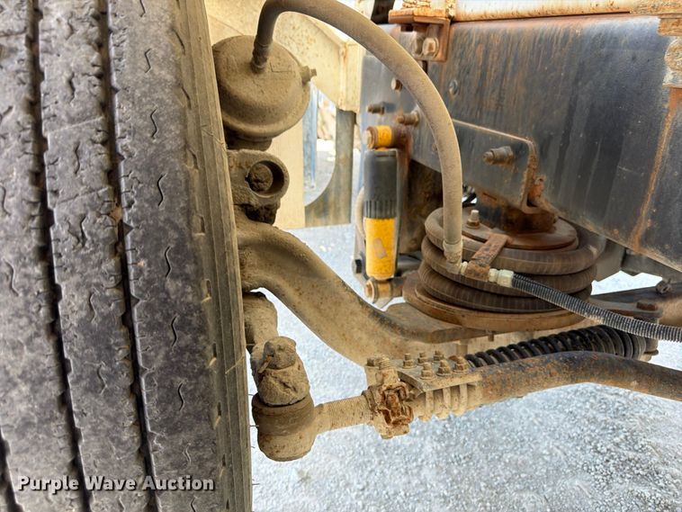 image for item DN6638 2004 Mack Granite CV713 ready mix truck