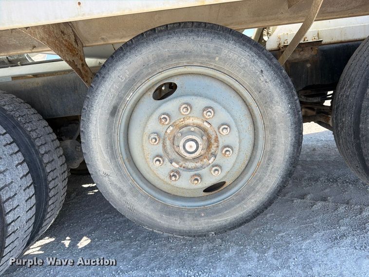 image for item DN6638 2004 Mack Granite CV713 ready mix truck