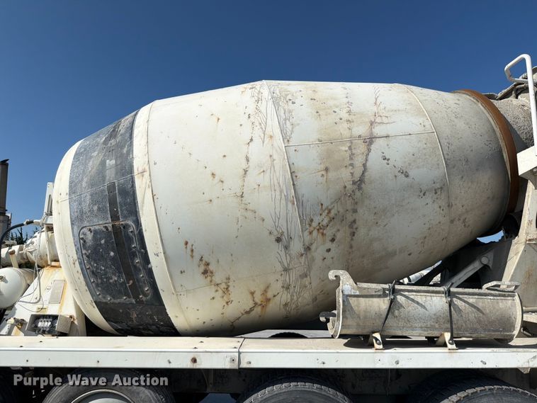 image for item DN6639 2006 Mack Granite CV713 ready mix truck