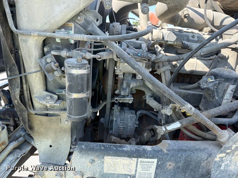 image for item DN6639 2006 Mack Granite CV713 ready mix truck