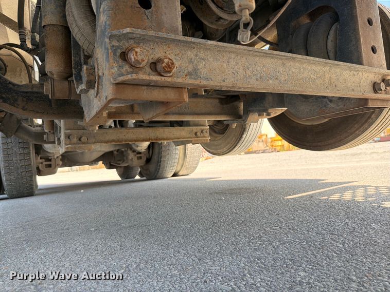 image for item DN6639 2006 Mack Granite CV713 ready mix truck