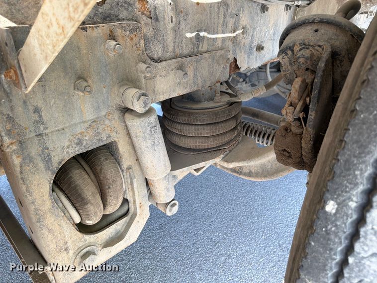 image for item DN6639 2006 Mack Granite CV713 ready mix truck