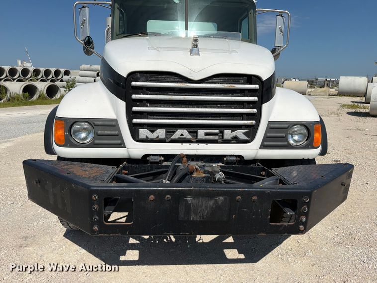 image for item DN6640 2004 Mack Granite CV713 ready mix truck