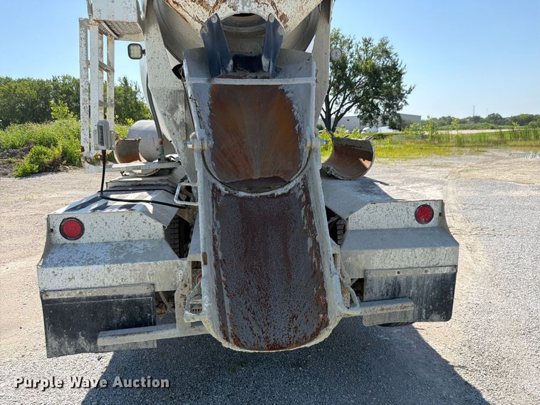 image for item DN6640 2004 Mack Granite CV713 ready mix truck