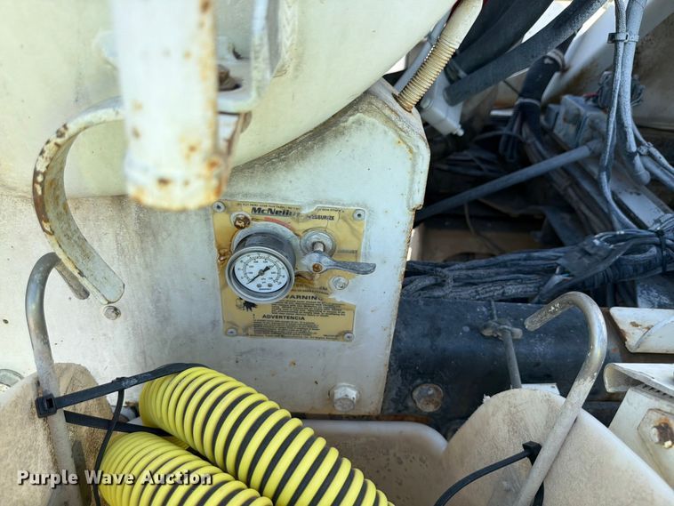 image for item DN6640 2004 Mack Granite CV713 ready mix truck