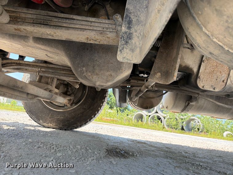 image for item DN6640 2004 Mack Granite CV713 ready mix truck