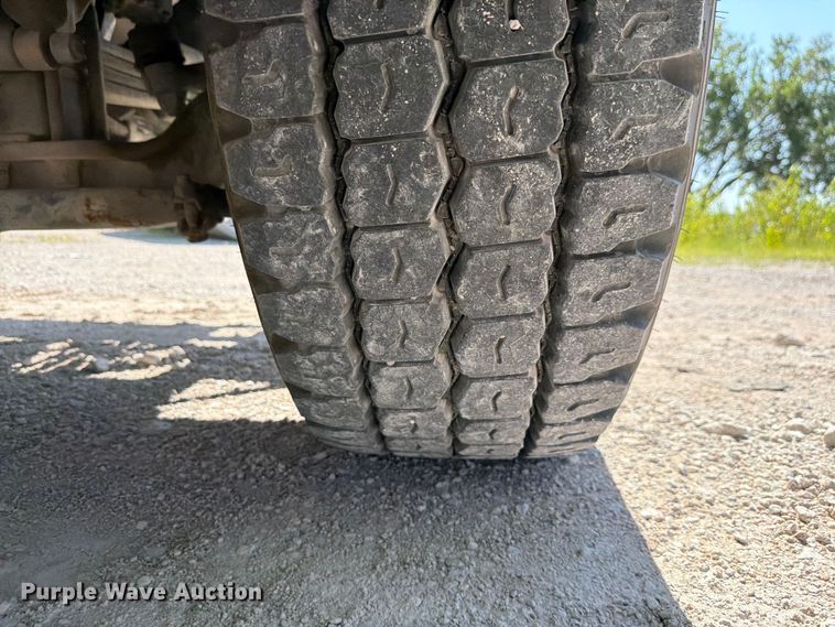 image for item DN6640 2004 Mack Granite CV713 ready mix truck