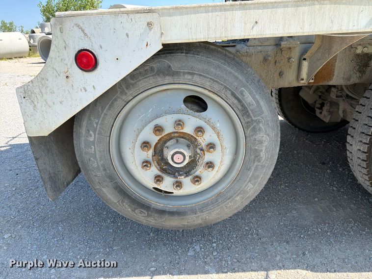 image for item DN6640 2004 Mack Granite CV713 ready mix truck