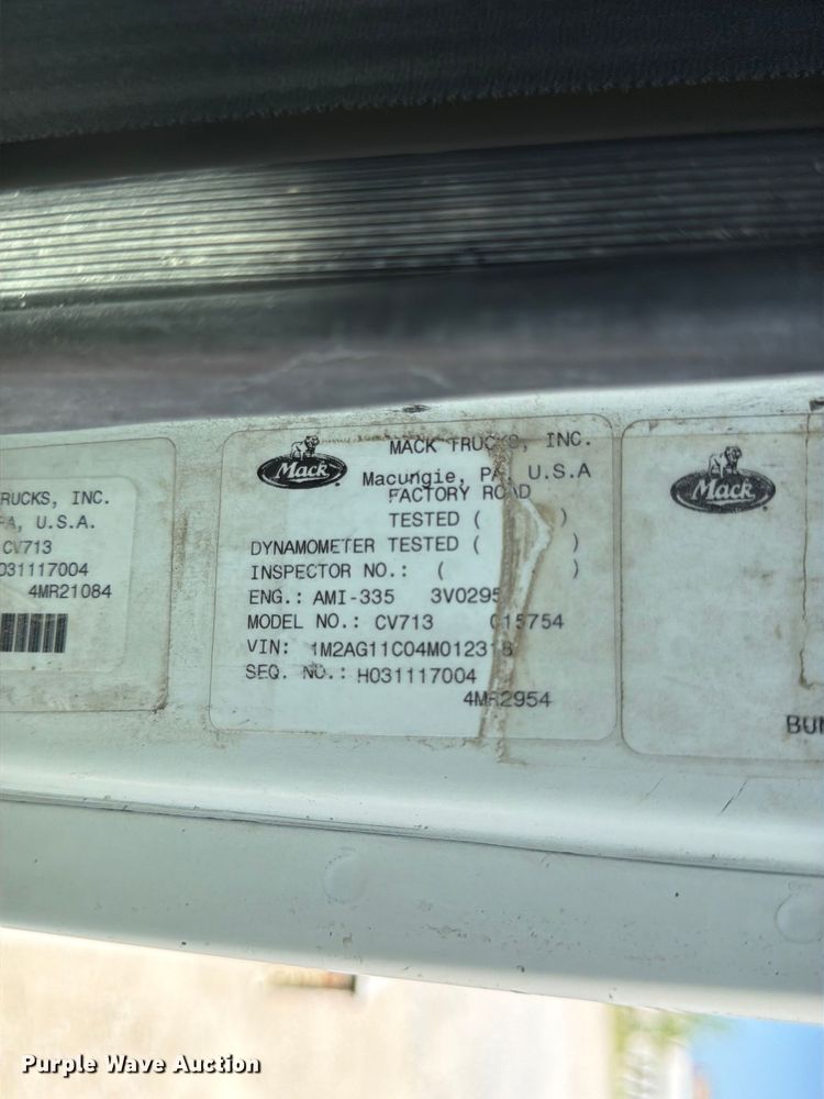 image for item DN6640 2004 Mack Granite CV713 ready mix truck