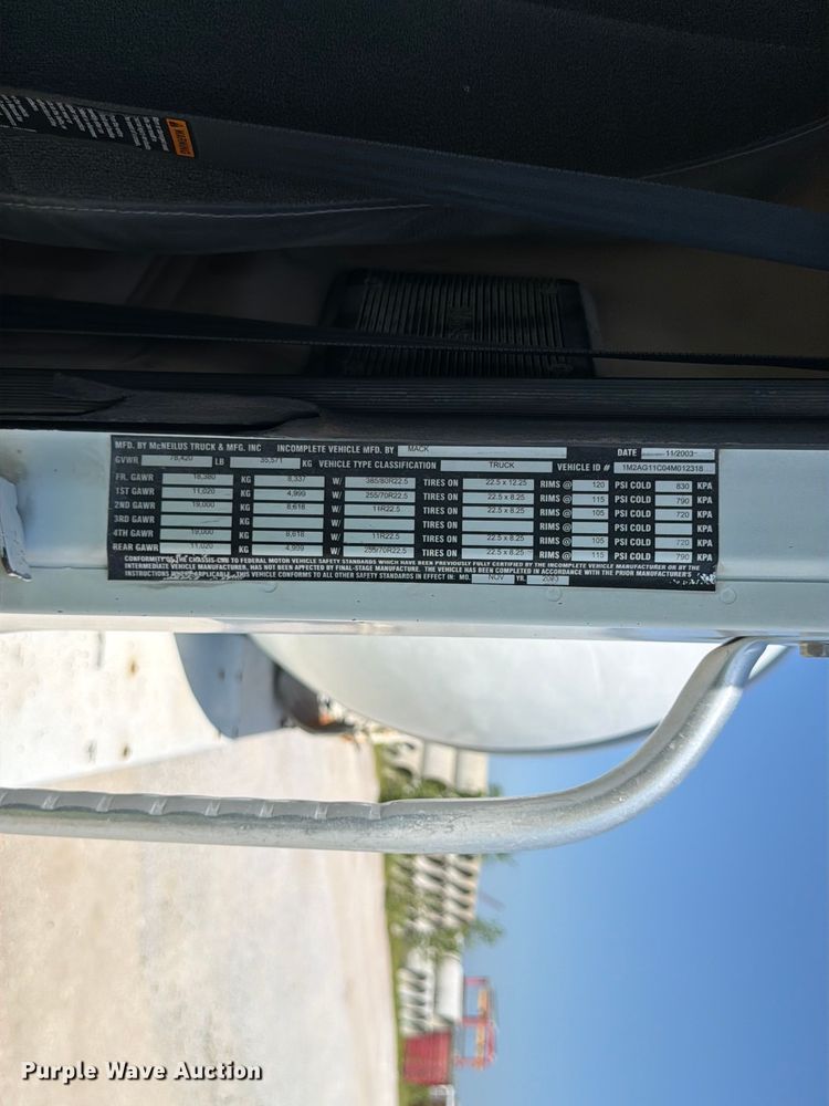image for item DN6640 2004 Mack Granite CV713 ready mix truck