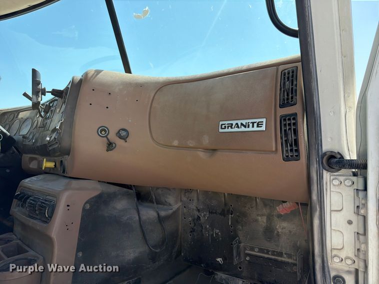 image for item DN6641 2006 Mack Granite CV713 ready mix truck
