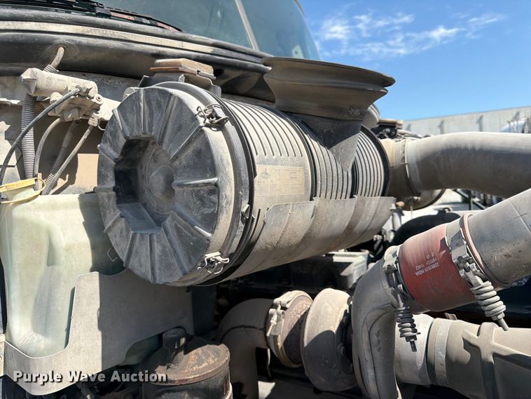 image for item DN6641 2006 Mack Granite CV713 ready mix truck
