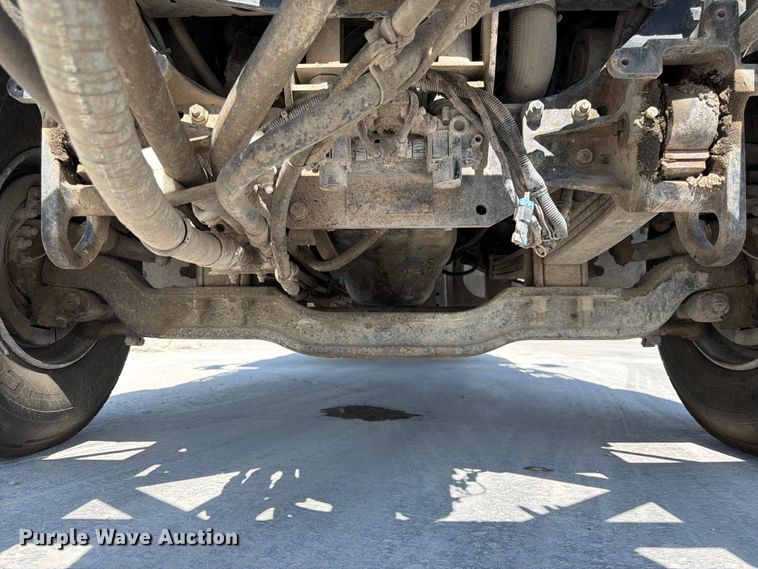 image for item DN6641 2006 Mack Granite CV713 ready mix truck
