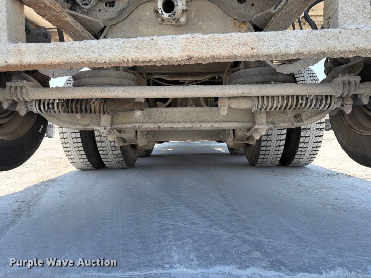 image for item DN6641 2006 Mack Granite CV713 ready mix truck