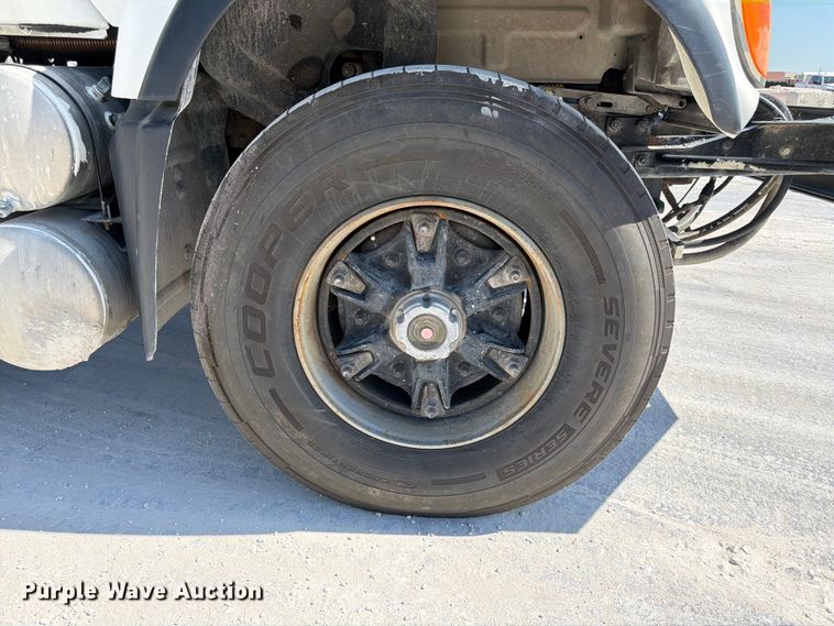 image for item DN6641 2006 Mack Granite CV713 ready mix truck