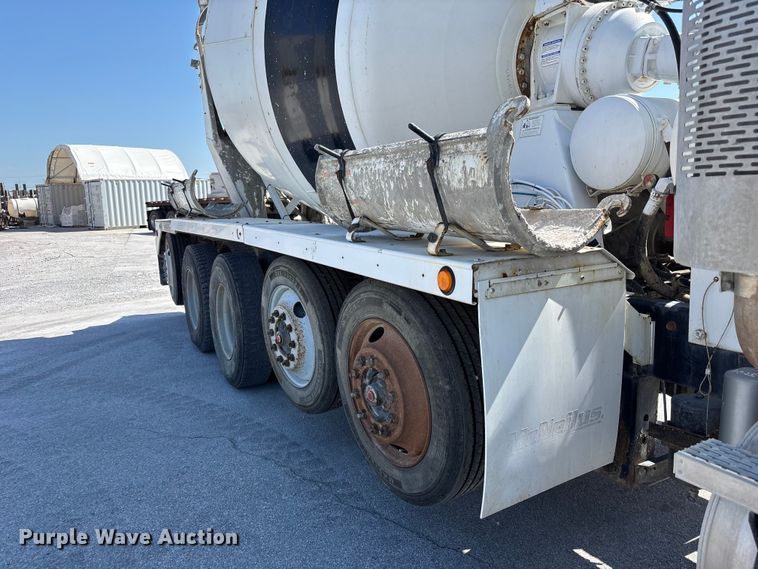 image for item DN6642 2004 Mack Granite CV713 ready mix truck