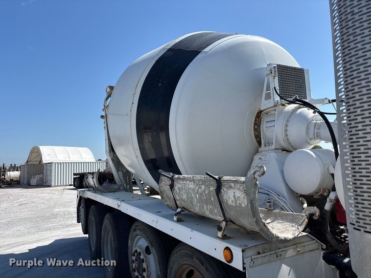 image for item DN6642 2004 Mack Granite CV713 ready mix truck