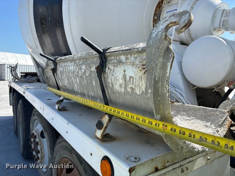 image for item DN6642 2004 Mack Granite CV713 ready mix truck