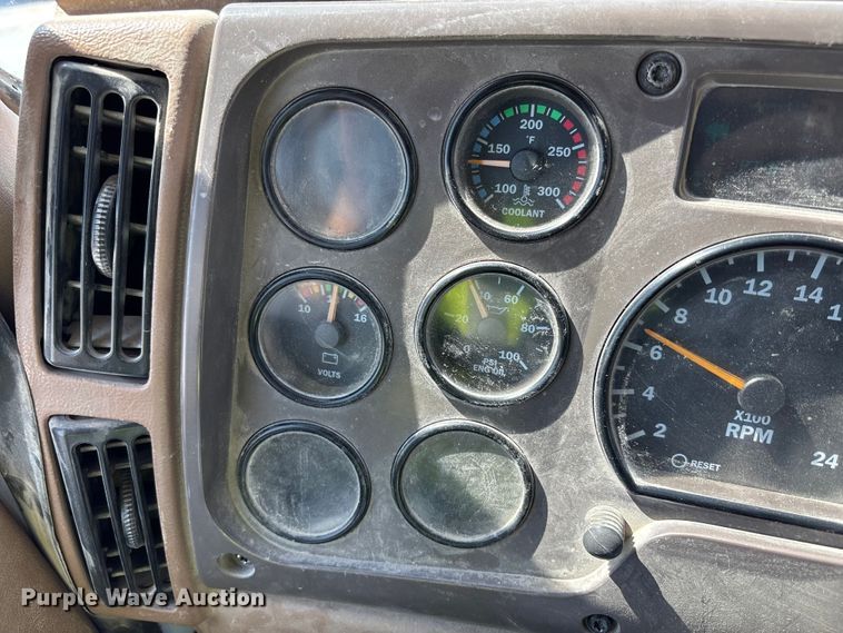 image for item DN6642 2004 Mack Granite CV713 ready mix truck