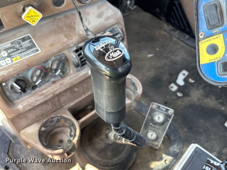 image for item DN6642 2004 Mack Granite CV713 ready mix truck