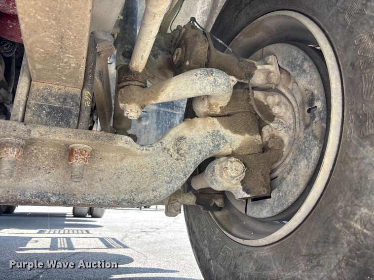 image for item DN6642 2004 Mack Granite CV713 ready mix truck