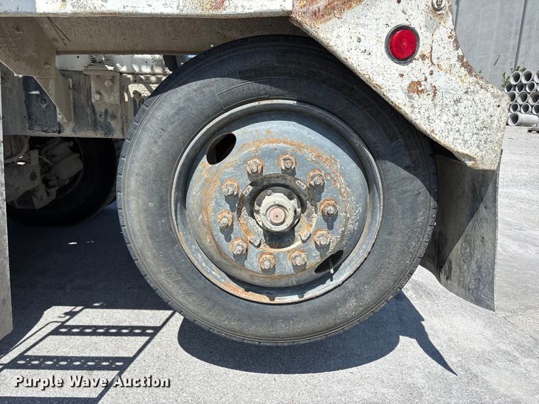 image for item DN6642 2004 Mack Granite CV713 ready mix truck