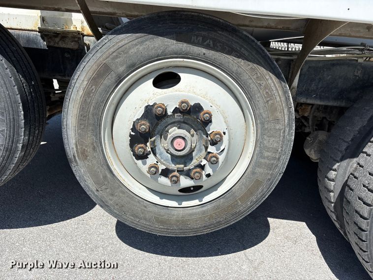 image for item DN6642 2004 Mack Granite CV713 ready mix truck