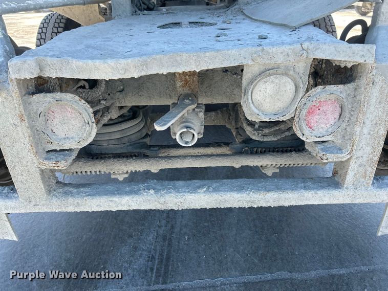 image for item DN6643 2006 Mack Granite CV713 ready mix truck