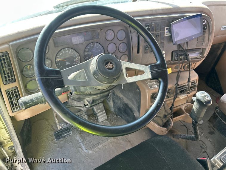 image for item DN6643 2006 Mack Granite CV713 ready mix truck