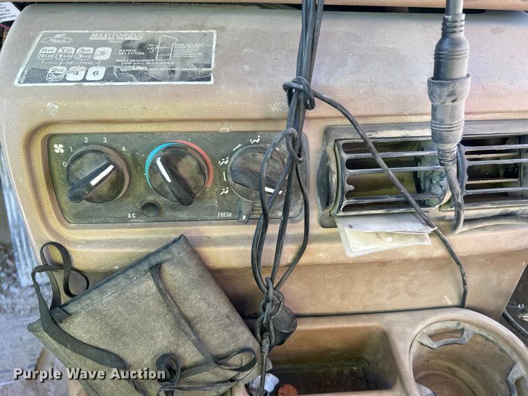 image for item DN6643 2006 Mack Granite CV713 ready mix truck