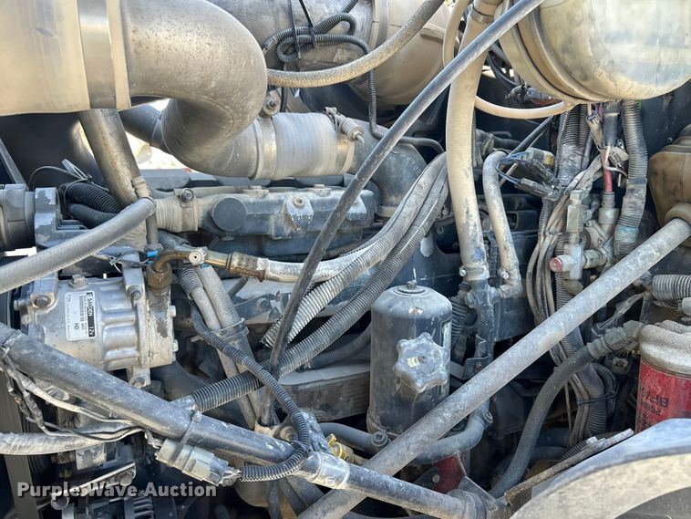 image for item DN6643 2006 Mack Granite CV713 ready mix truck