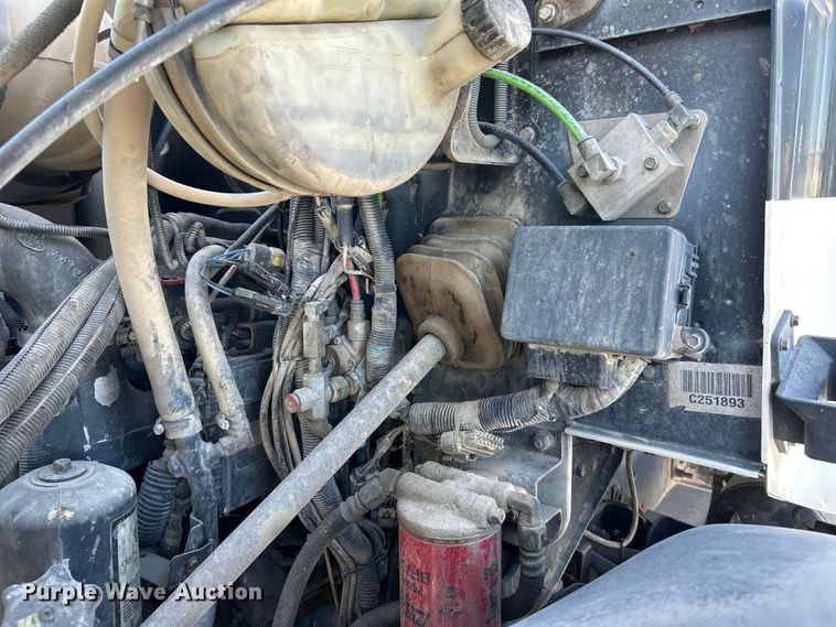 image for item DN6643 2006 Mack Granite CV713 ready mix truck