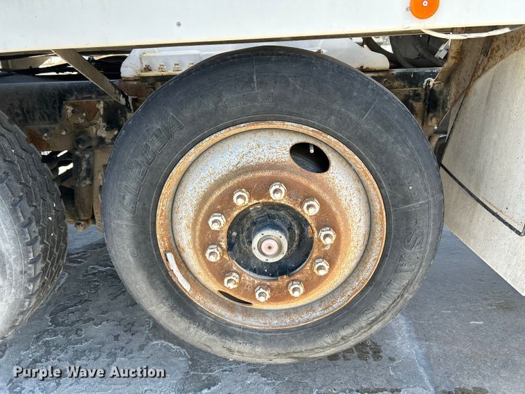 image for item DN6643 2006 Mack Granite CV713 ready mix truck