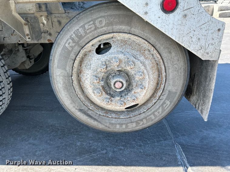 image for item DN6643 2006 Mack Granite CV713 ready mix truck