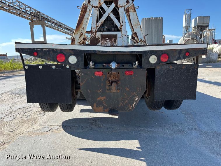 image for item DN6644 2000 Mack RD690S crane truck